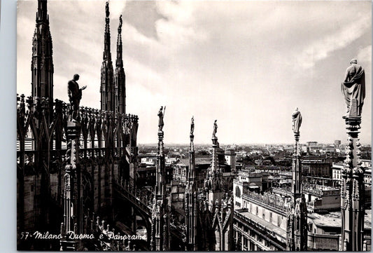 Vintage Postcard Panoramic View Duomo di Milano Milan Cathedral Italy Unposted