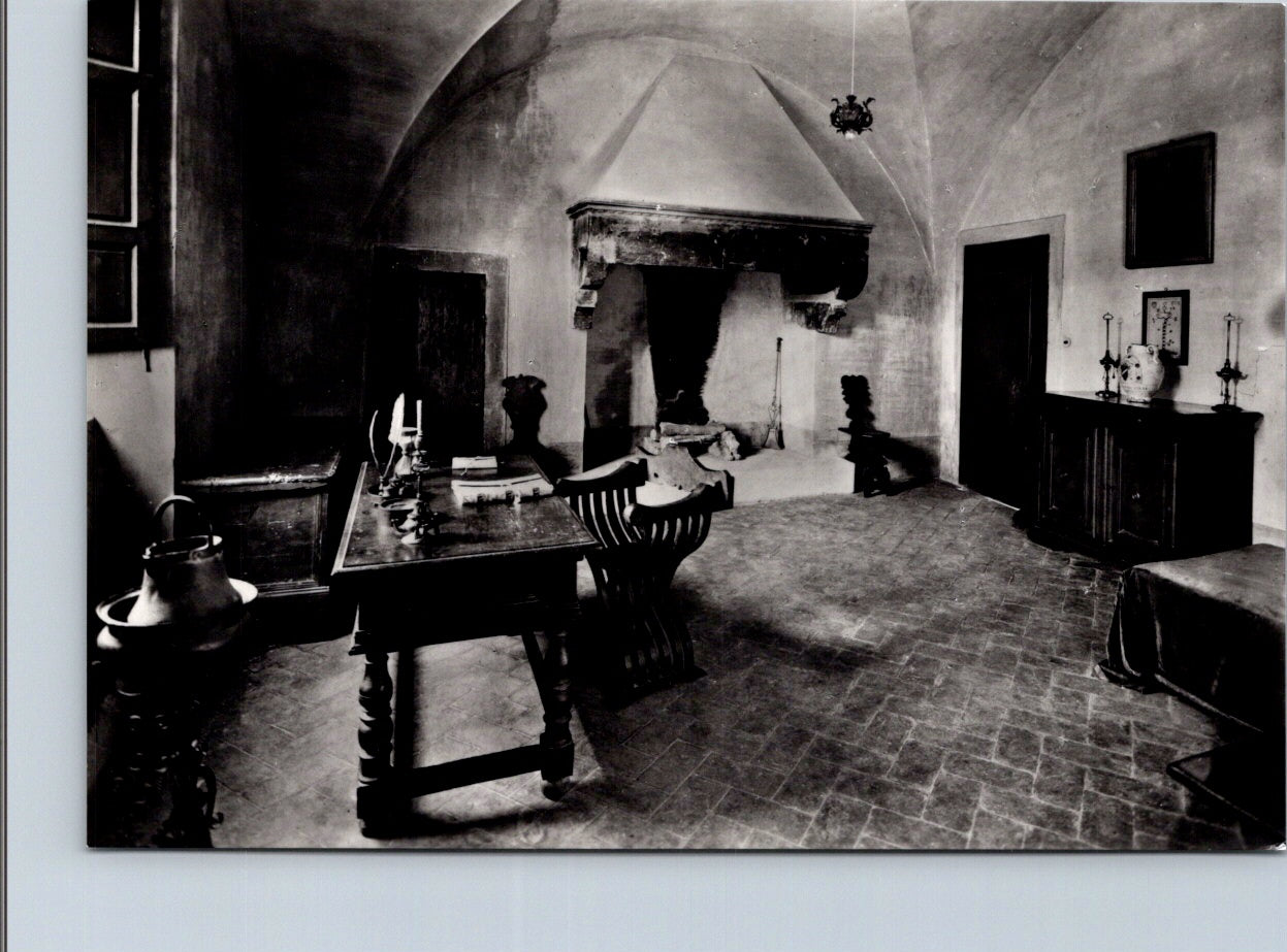 Vintage Postcard Niccolò Machiavelli Desk Sant'Andrea in Percussina Italy