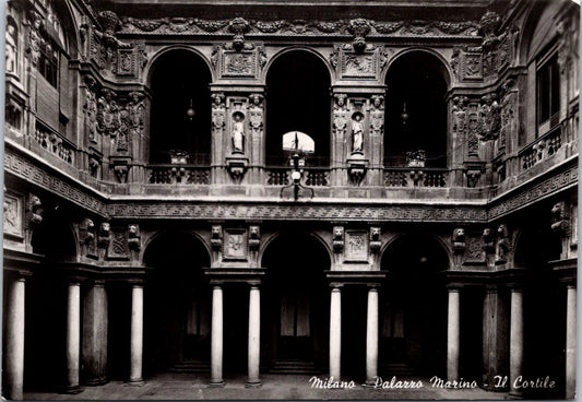 Vintage Postcard The Courtyard Palazzo Marino Milan Italy Unposted