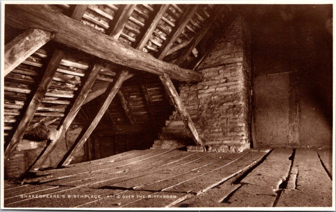 Vintage Postcard Shakespeare's Attic Over The Birthroom England Unposted