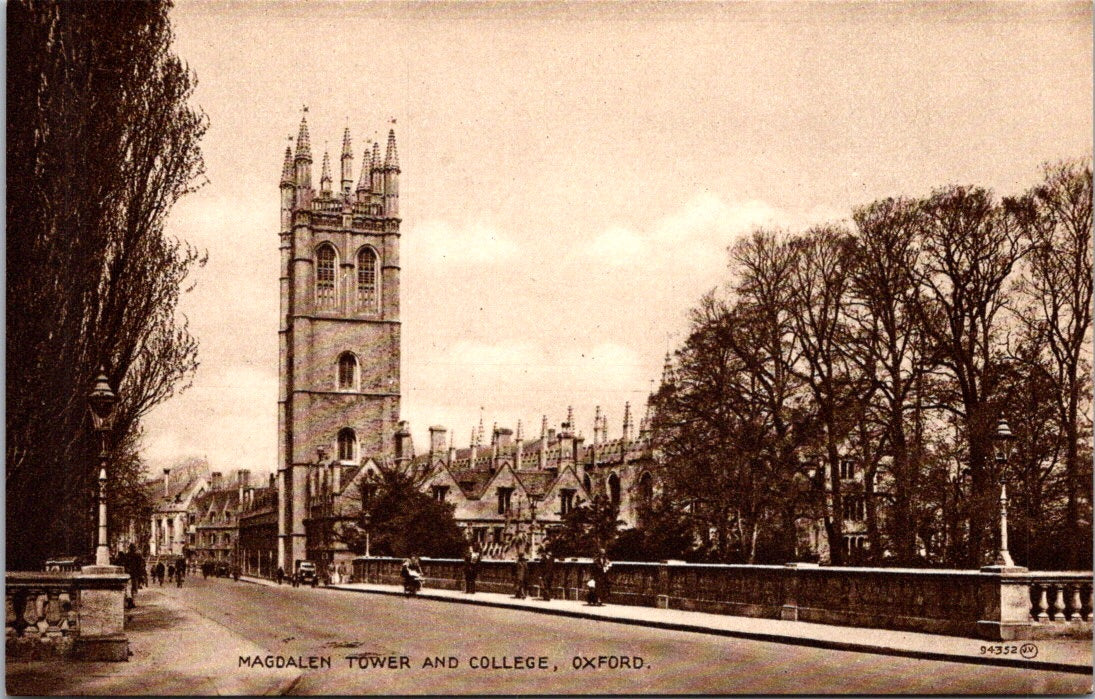 Vintage Postcard Magdalen Tower And College Oxford England United Kingdom