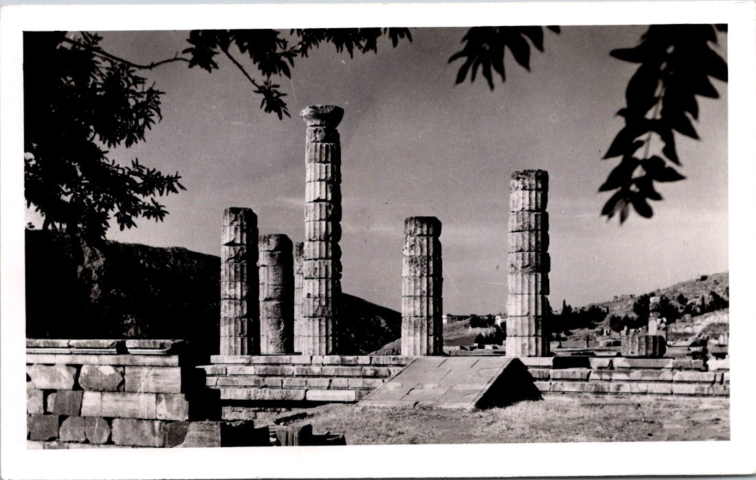 Vintage Postcard The Apollo Temple In Delphi Greece Unposted