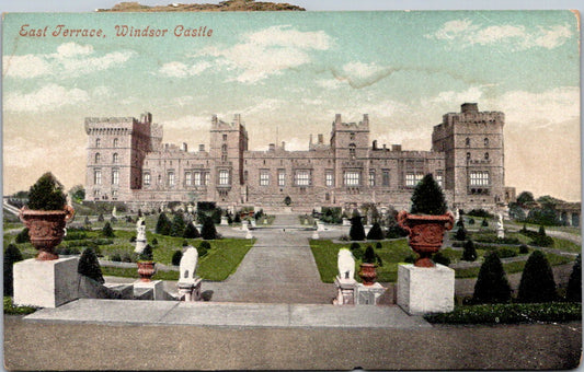 Vintage Postcard East Terrace Windsor Castle England United Kingdom Unposted