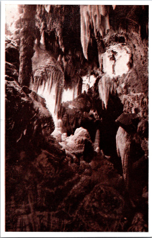 Vintage Postcard La Grotte De Qadisha The Kadisha Cave Lebanon Unposted