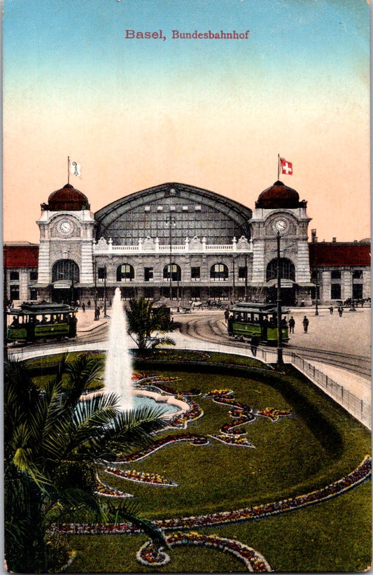 Postcard Vintage Federal Railway Station Basel Switzerland Unposted