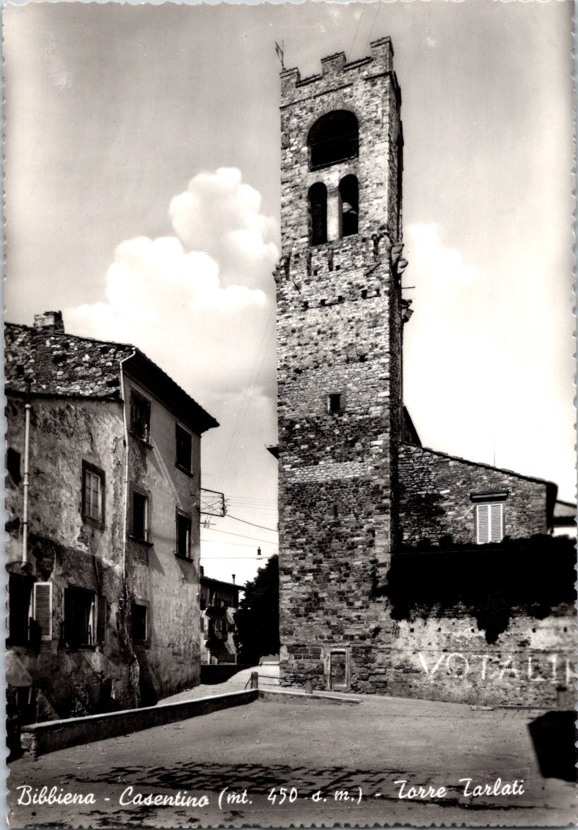 Vintage Postcard The Tarlati Tower Casentino Bibbiena Arezzo Italy Unposted