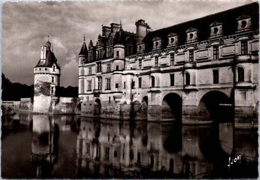 Vintage Postcard Indre-et-Loire Chenonceaux France Unposted