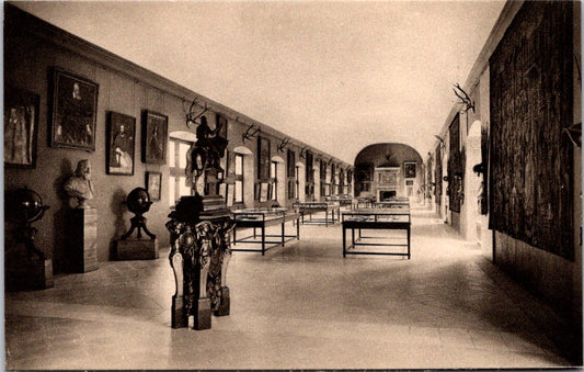 Vintage Postcard La Galerie Des Cerfs Ducal Palace Urbino Italy Unposted