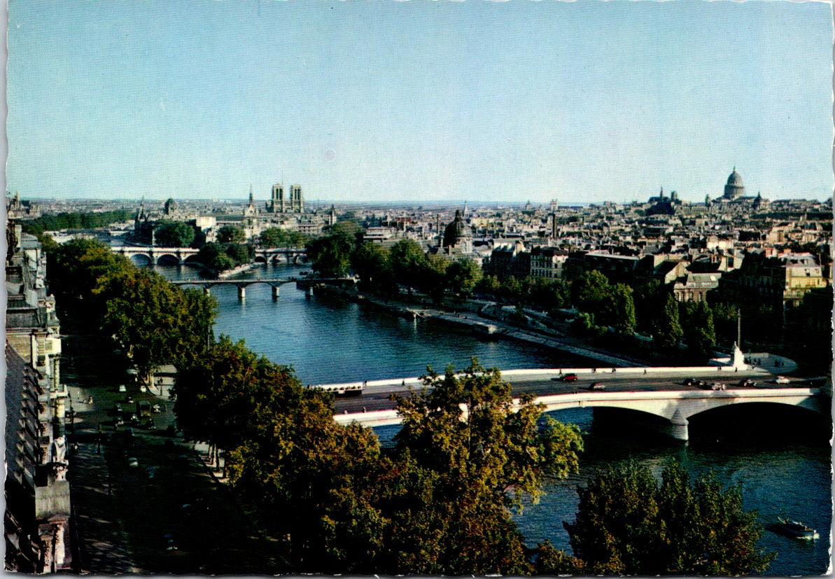 Vintage Postcard Panorama Of Th Seven Bridges Paris France Unposted