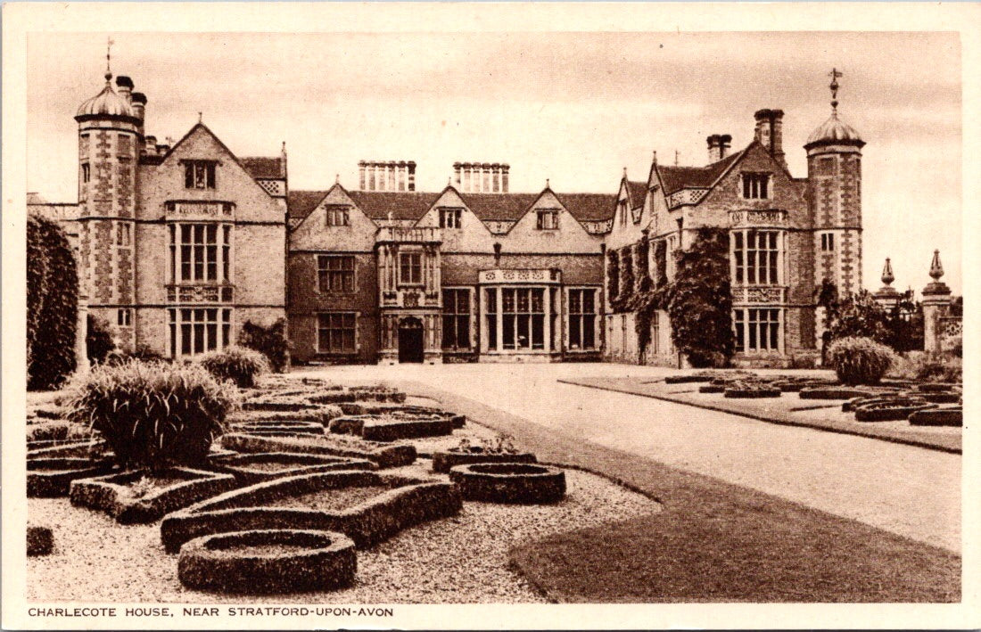 Vintage Postcard The Charlecote House Near Stratford On Avon England Unposted