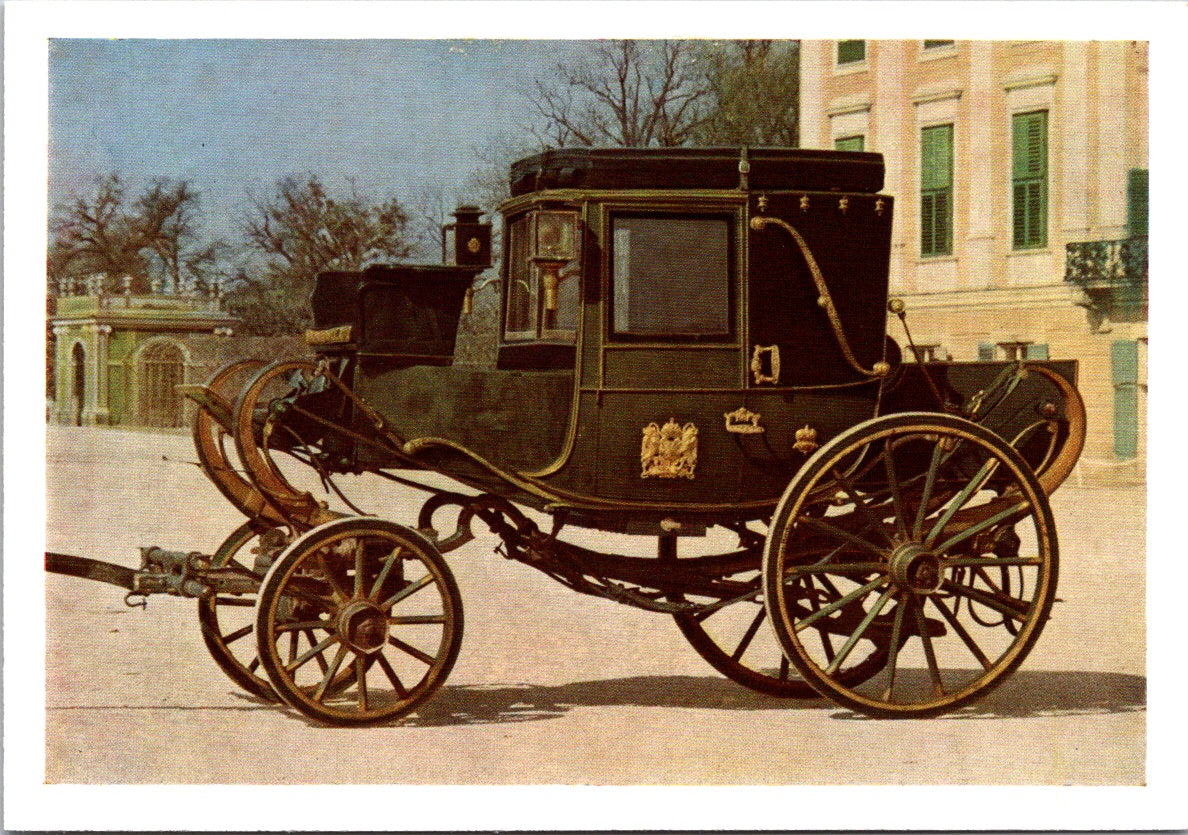 Vintage Postcard Lady's Travelling Carriage Of The Court Of Vienna Austria