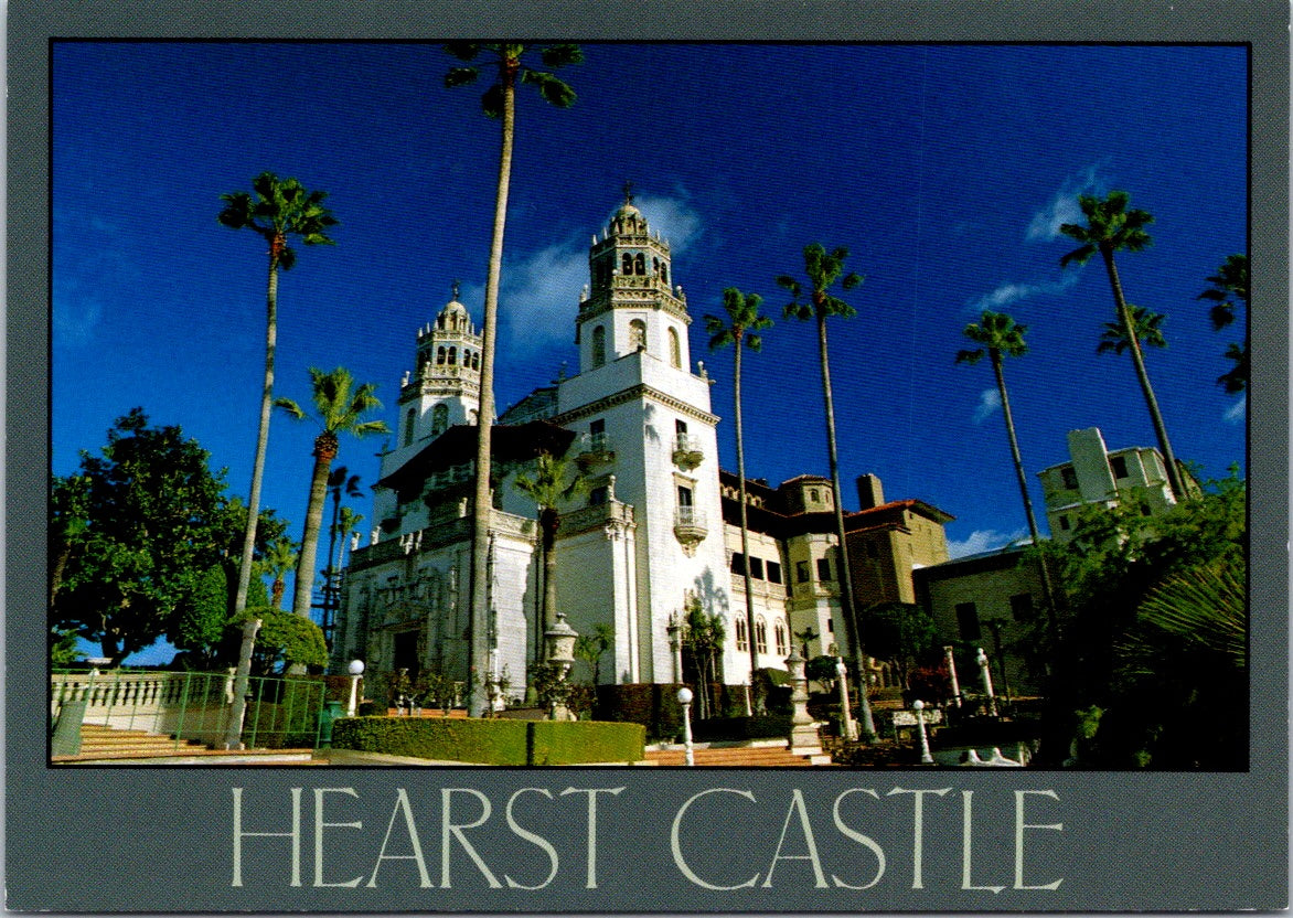 Vintage Postcard La Casa Grande Hearst Castle San Simeon California Unposted