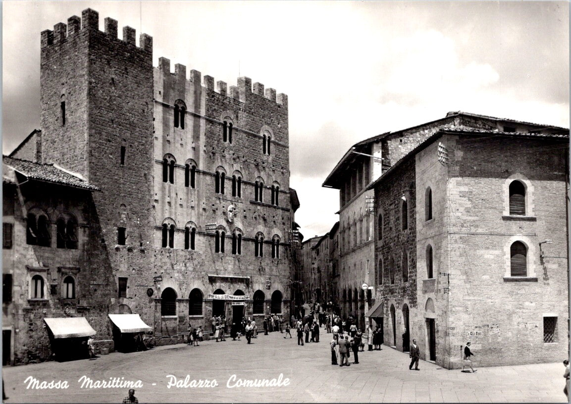 Vintage Postcard The Municipal Building Massa Marittima Tuscany Italy Unposted