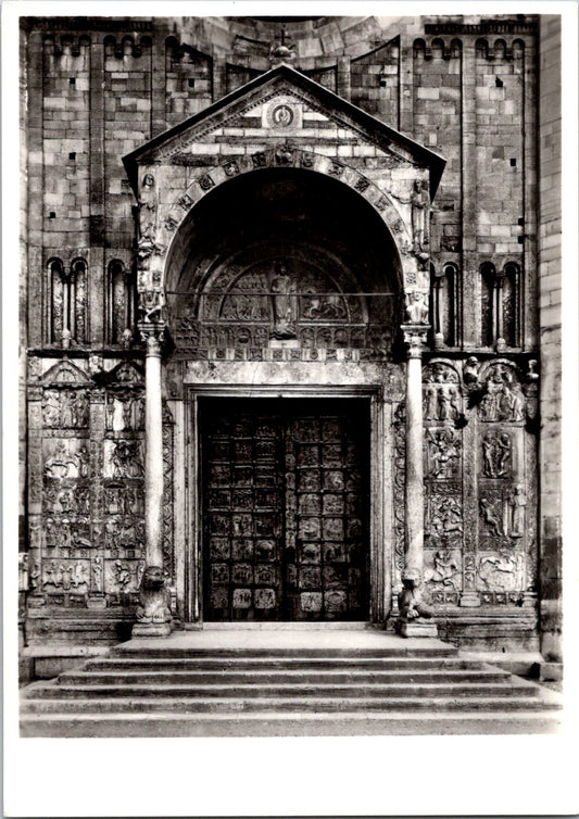 Vintage Postcard The Porch And Bronze Door Basilica di San Zeno Maggiore Verona