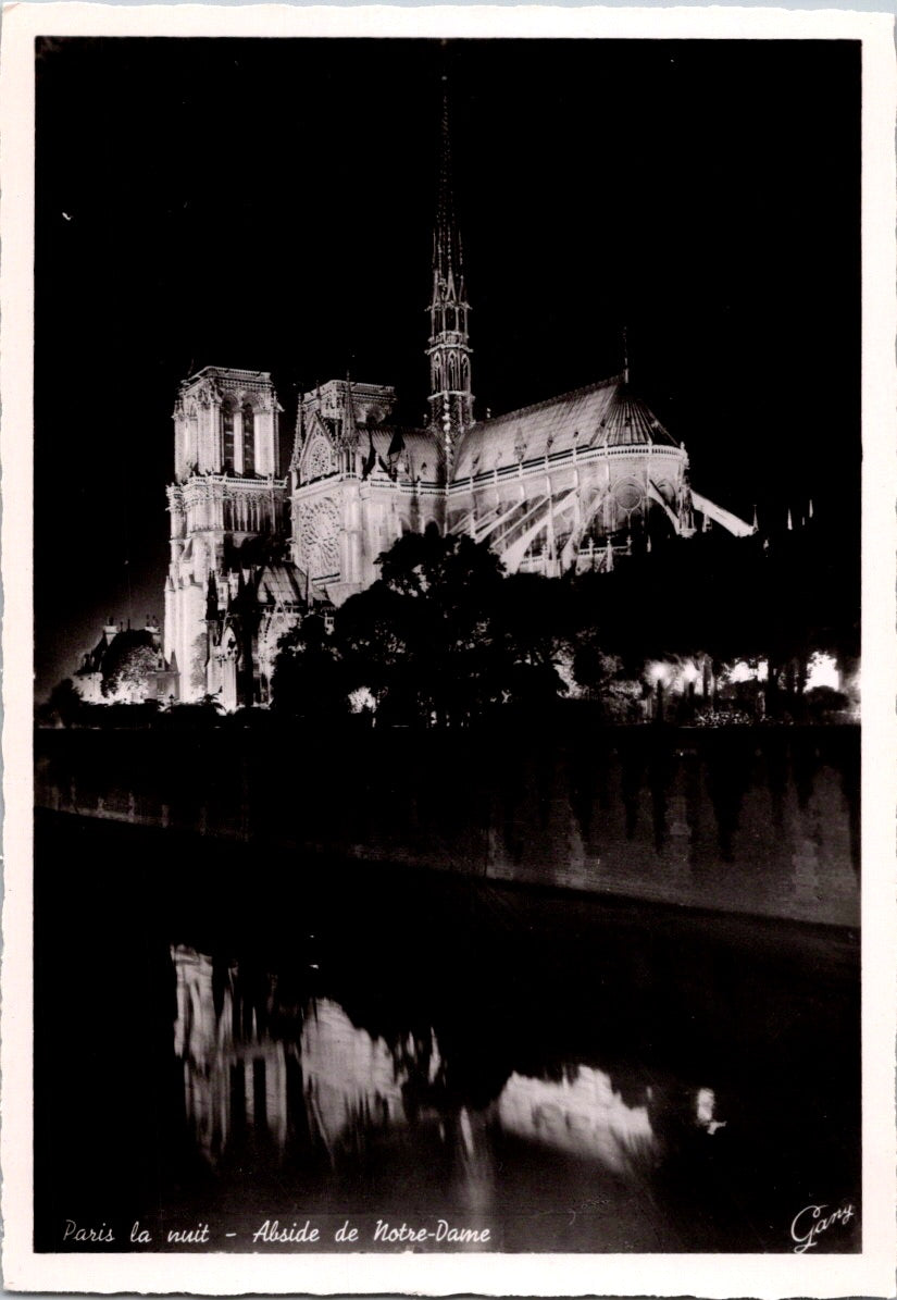 Vintage Postcard Notre Dame Church Paris By Night France Unposted