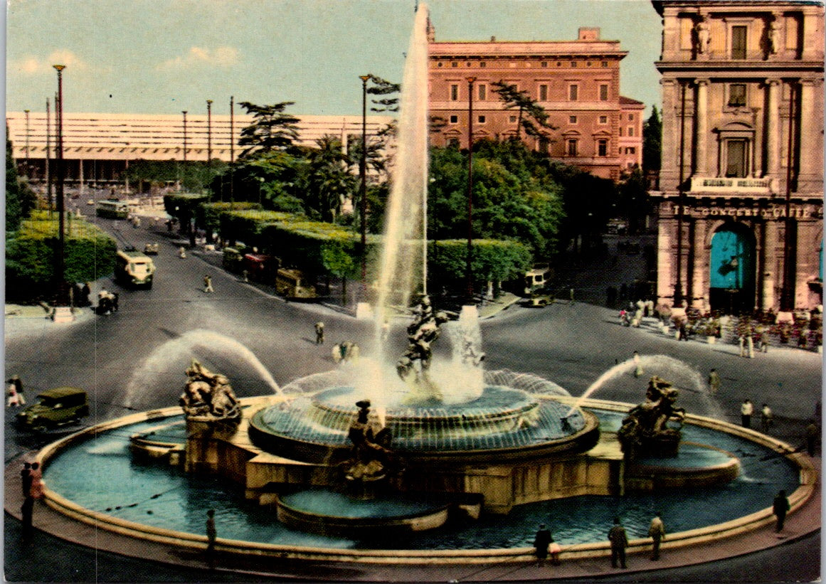 Vintage Postcard Piazza Esedra Piazza della Repubblica Rome Italy Unposted