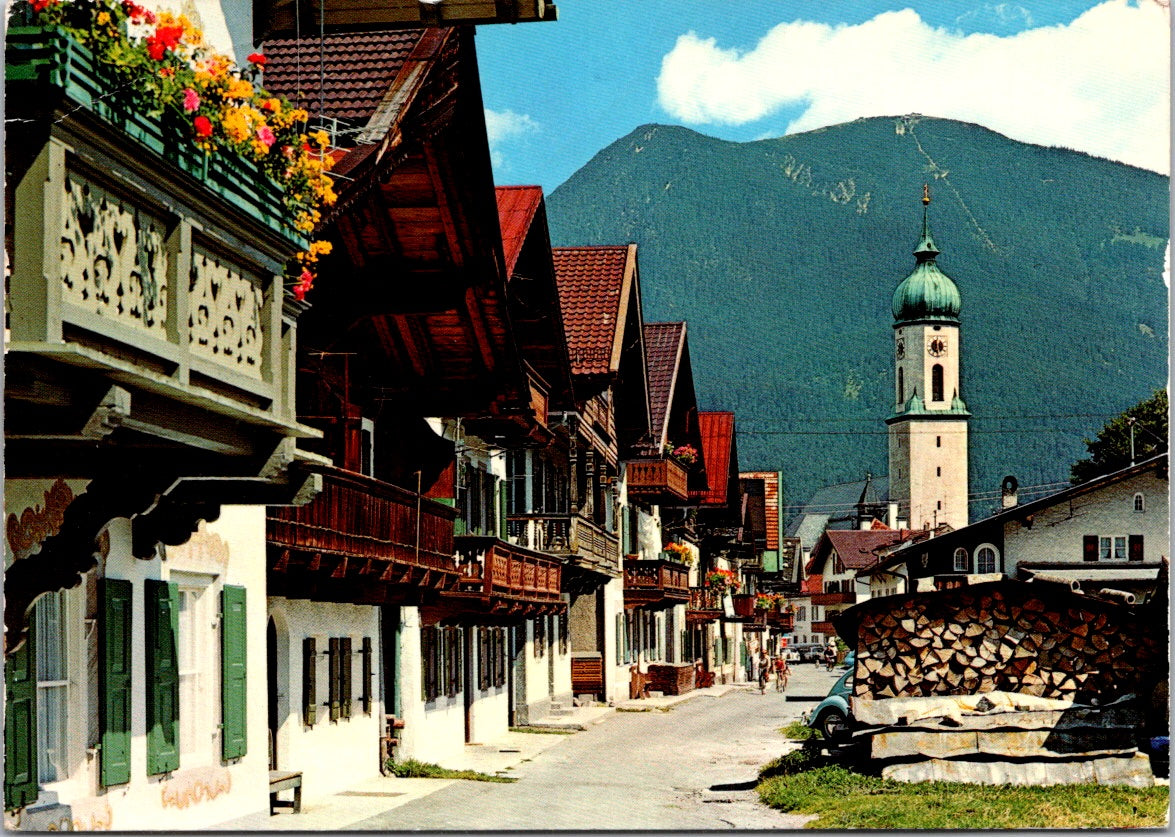 Vintage Postcard Garmisch-Partenkirchen Sonnenstraße Against Wank Germany