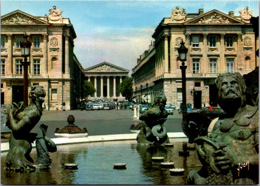 Vintage Postcard The Rue Royale And The Madeleine Paris France Unposted